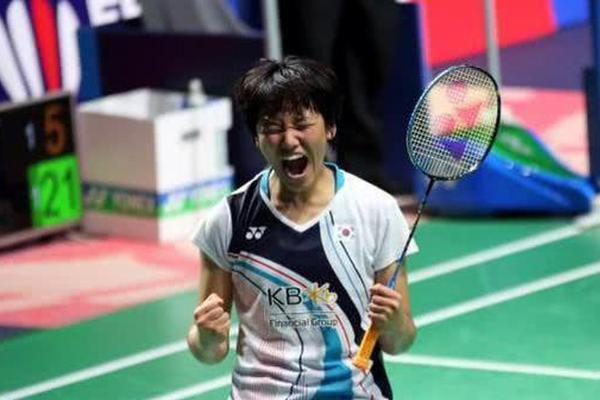 被迫一打二 被迫一打二